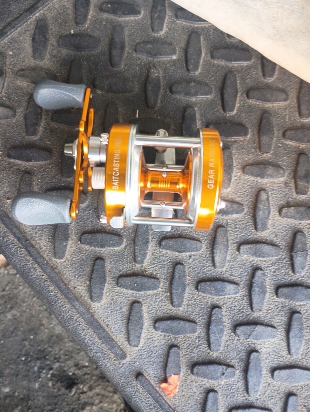 Orange Baitcasting Reel - Two-Handle